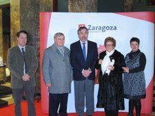 Belloch Homenajea Bodas De Oro De 220 Matrimonios