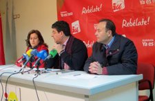 Juana De Dios Roca, Diego Valderas Y Juan Serrano.