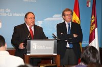 Las Cortes mantendrán los convenios con la UCLM a pesar de la crisis pero los ajustará