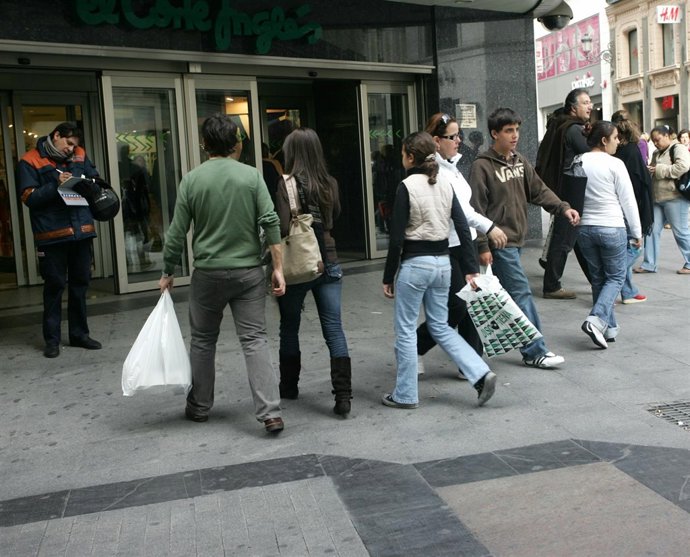 Gente, Compras, Consumidores