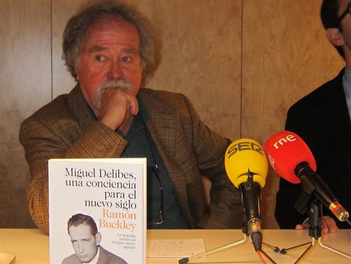 RAMÓN BUCKLEY, AUTOR NUEVA BIOGRAFÍA DE DELIBES