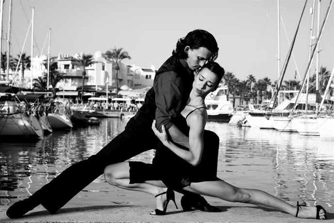 Presentación Del Festival Internacional De Tango