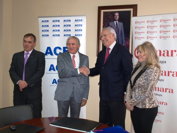 Hernández Mollar, En El Encuentro Con Los Empresarios