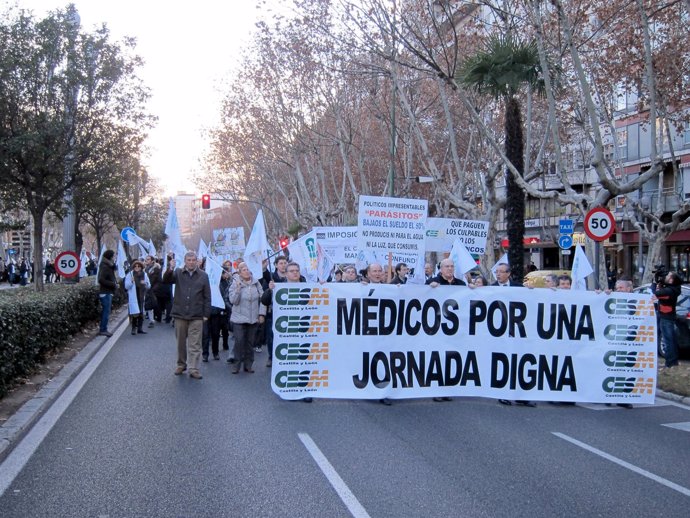 Manifestación De Médicos Convocados Por CESM