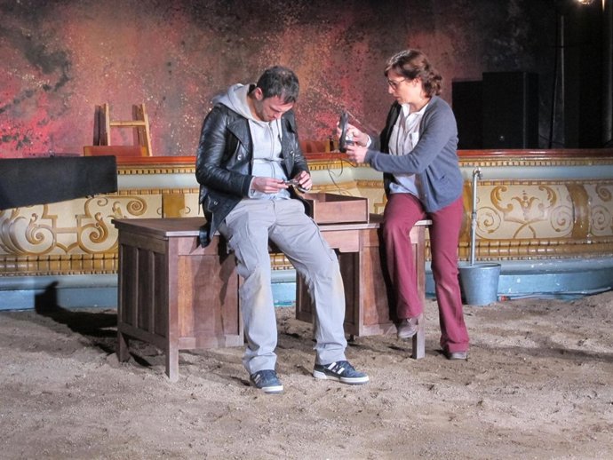 Clara Segura Y Julio Manrique En 'Incendis'