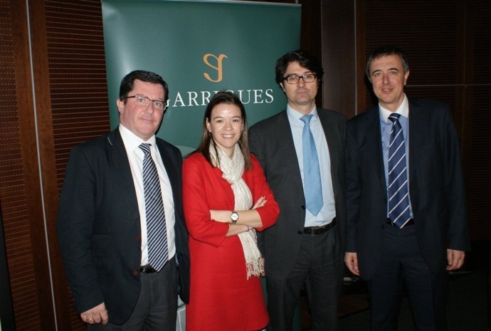 Octavio Llamas, Marta González, Francisco Javier Rojas Y Francisco Sánchez