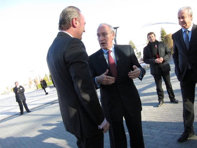 Fabra Y Pizarro Antes De Entrara Forinvest