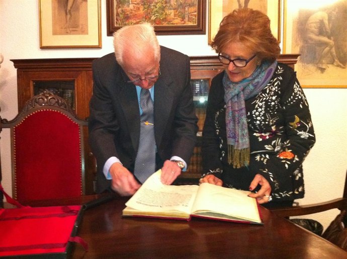 El Ivc+R Restaura Dos Cuadros De Pinazo Y Brel Y Grial De Escuelas De Artesanos