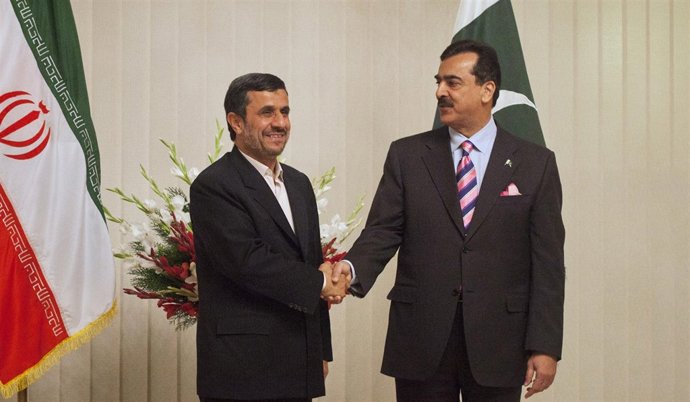 Los Presidentes De Irán Y Pakistán, Mahmud Ahmadineyad Y Asif Alí Zardari