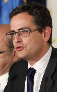 Basagoiti defenderá un PP de centro, "inflexible" ante la corrupción