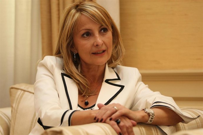 María Australia Navarro.