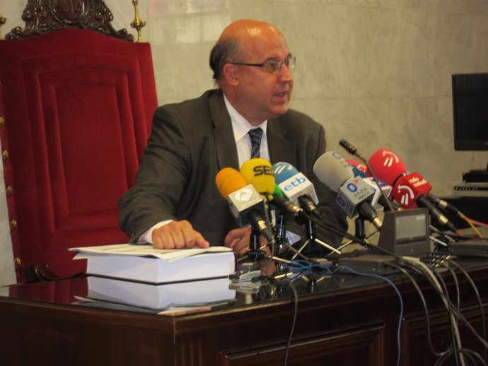 El Fiscal Superior Del País Vasco, Juan Calparsoro