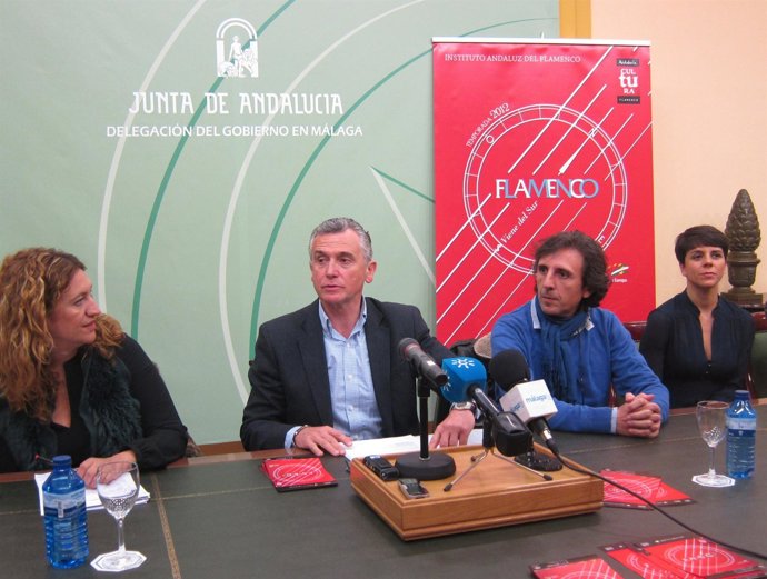 El Consejero Andaluz De Cultura, Paulino Plata