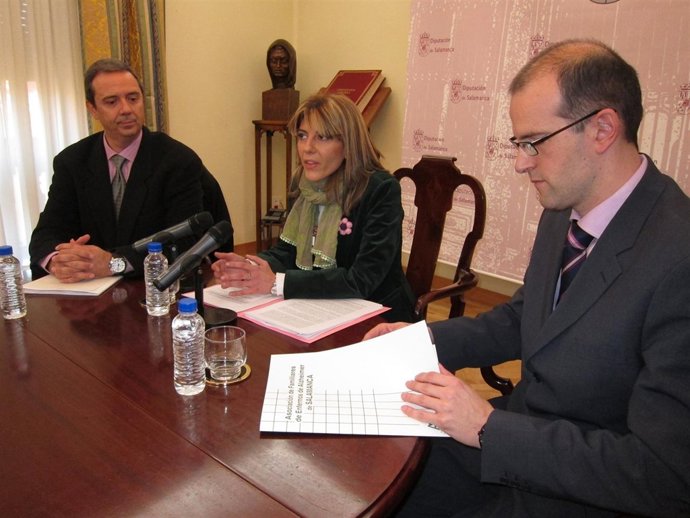Joaquín Gándara, Eva Picazo Y Roberto Rodríguez, En Rueda De Prensa.