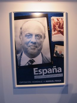 Exposicion Sobre Fraga En El Congreso Del Pp