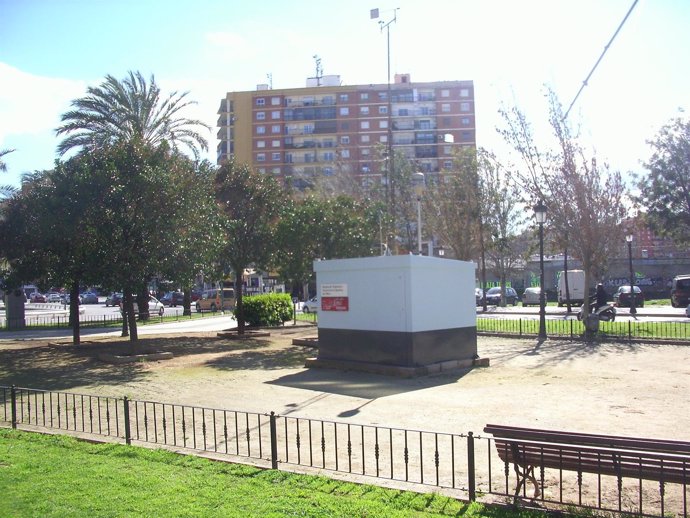 Estación De Vigilancia Y Control De Calidad Del Aire En Valencia