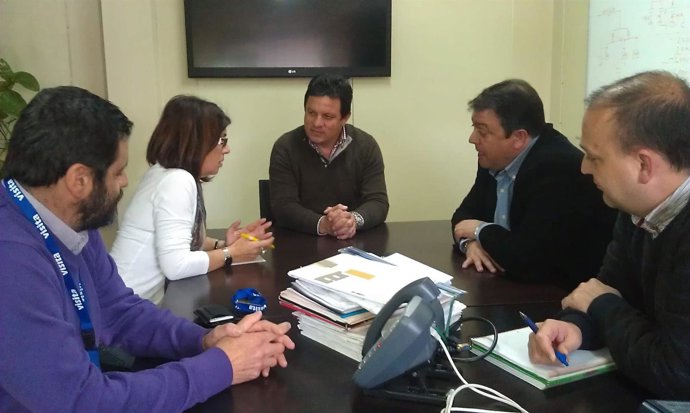 Reunión Del Delegado De Empleo, Eduardo Muñoz, Con Matsa