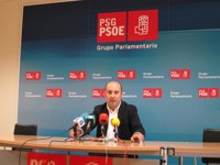 Lage ve que "solo oscuros intereses" pueden explicar que PP y BNG pacten una moción en Muros