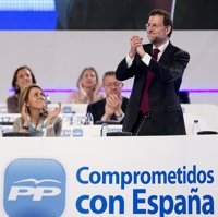 Rajoy: "Yo siento que Fraga también fue presidente del Gobierno"