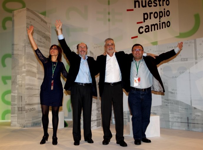 Gámez, Rubalcaba, Griñán Y Heredia, En La Convención