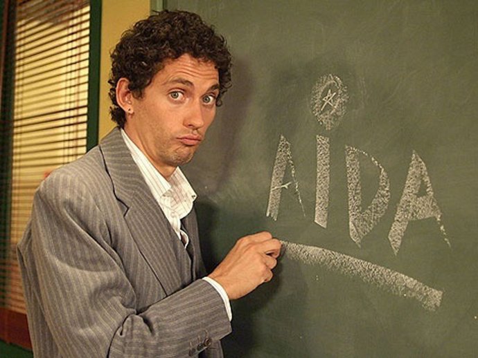 Luisma (Paco León) En Aida