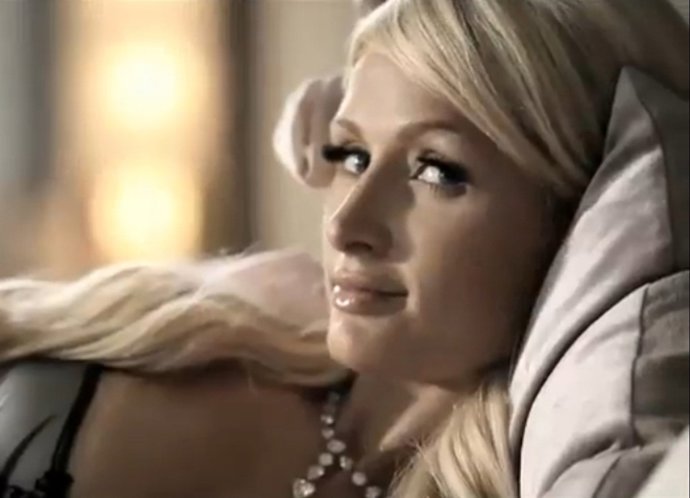 Paris Hilton En Uno De Sus Videoz Musicales