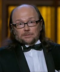 Los Goya 2012: De la genialidad de Santiago Segura a la irrupción de "El Muletilla"