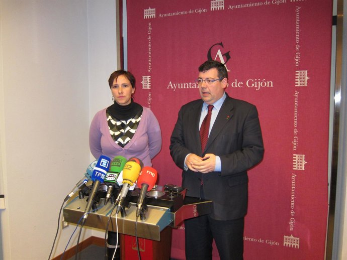 Rocío Rouco Y Santiago Martínez Argüelles