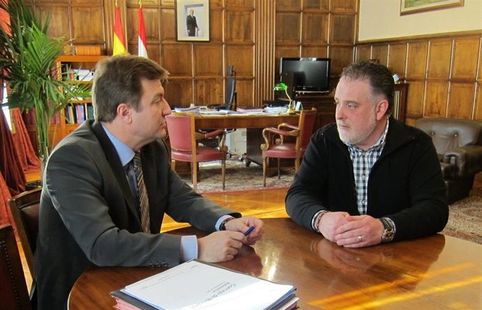 Delegado Gobierno Alberto Bretón Presidente Federación Municipios Roberto Varona