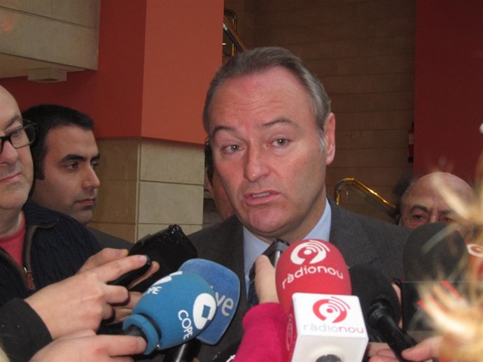 Fabra Atiende A Los Medios En Castellón