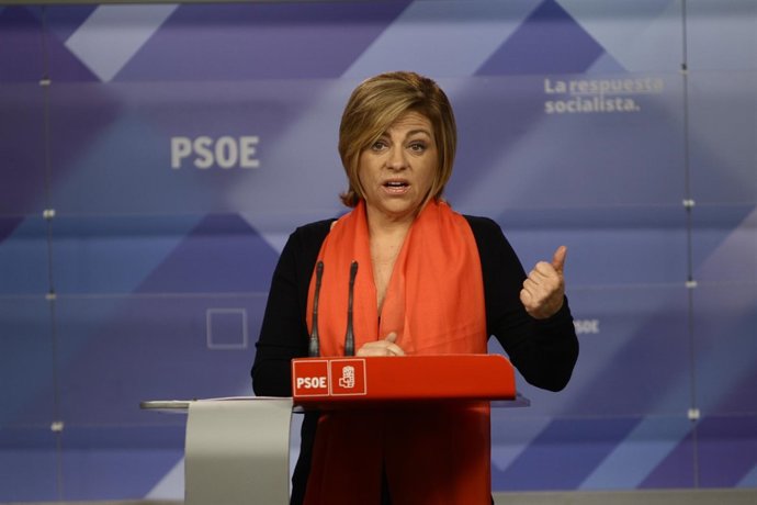 Rueda De Prensa De Elena Valenciano