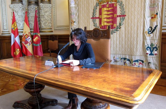 La Concejal De Cultura, Comercio Y Turismo De Valladolid, Mercedes Cantalapiedra