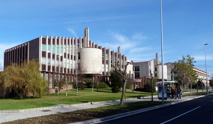 ETS De Ingenieros De Caminos, Canales Y Puertos