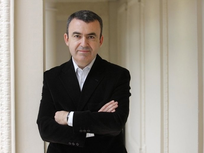 Lorenzo Silva, En El Ciclo De Literatura Del Palau De La Música