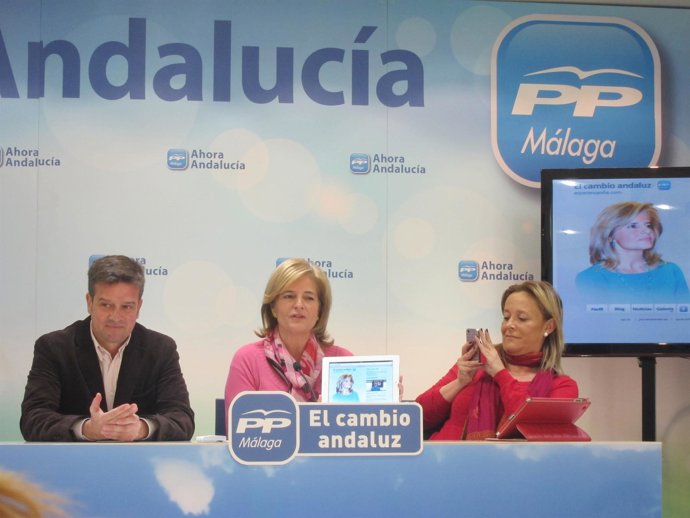 La Candidata 'Popular' En La Presentación De Su Nueva Web