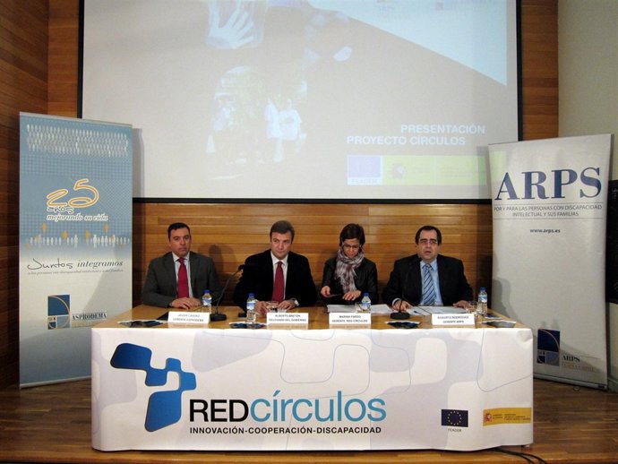 Bretón, Pardo, Rodríguez Y Cavero, En La Presentación