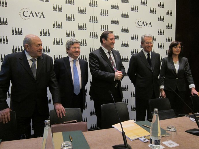El Conseller J.M.Pelegrí En La Presentación De Los Resultados Del Cava 2011