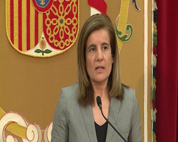 Báñez: "Estamos dispuestos a mejorar la reforma"