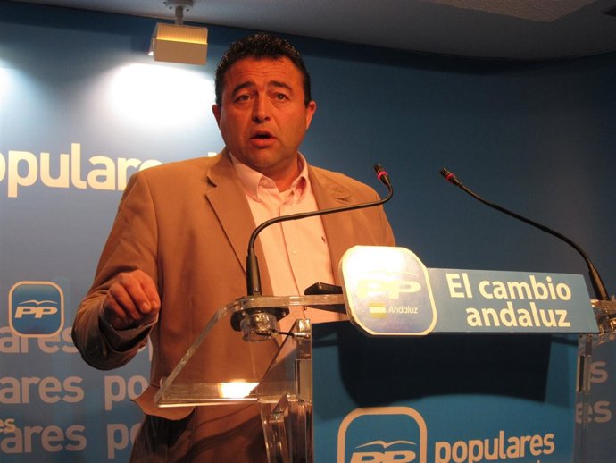 El Portavoz Del Equipo De Gobierno En Almonte, José Joaquín De La Torre. 