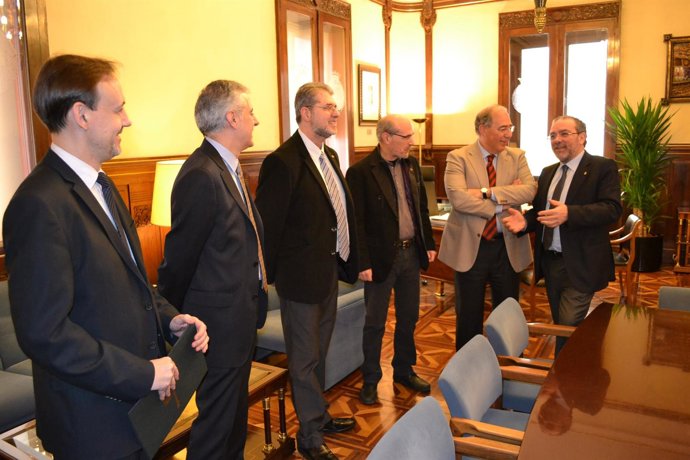 Firma Del Convenio Entre La Diputación De Lleida Y La Udl