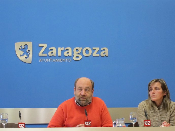 Alonso Y Sanromán En La Sala De Prensa
