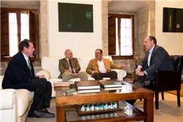 Reunión Lonja Y Monago