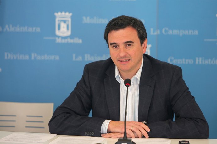 El Portavoz Del Equipo De Gobierno, Félix Romero