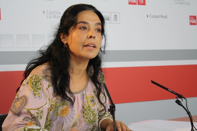 Pilar Zamora En Rueda De Prensa