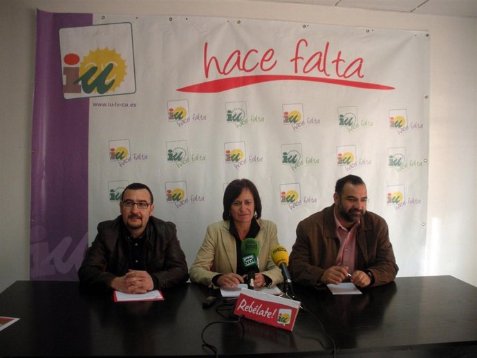 En El Centro, La Coordinadora De IULV-CA En Almería, Rosalía Martín