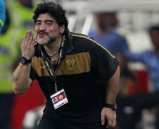 Diego Armando Maradona Como Entrenador Del Al Wasl