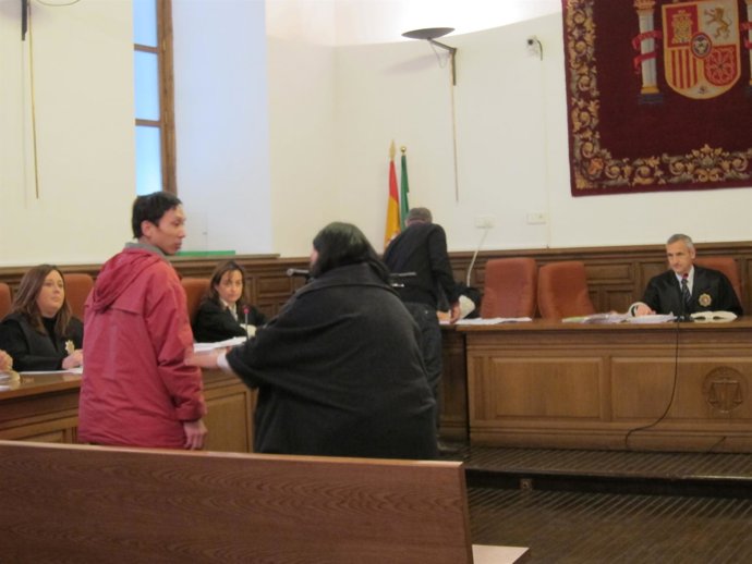 Juicio A Chino Acusado De Matar A Su Esposa En Granada