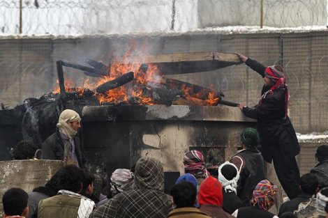 Protestas En Afganistán Por La Quema De Coranes