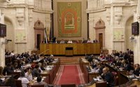 34 partidos o coaliciones aspiran a lograr escaños en el Parlamento andaluz