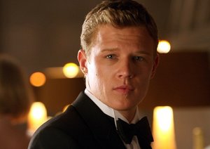 Christopher Egan  En La Serie 'Reyes'.